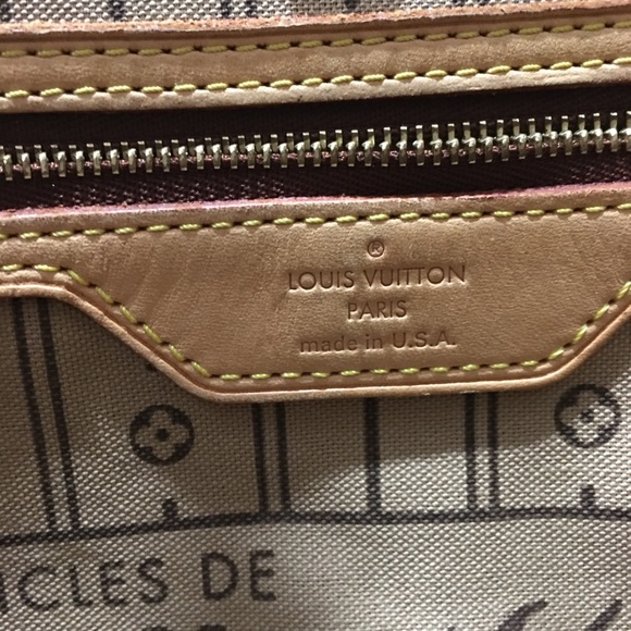 💎💯Authentic💯💎 set of Mono Neverfull MM and Sarah Long Wallet - Picture 9 of 17